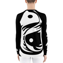 Load image into Gallery viewer, Women&#39;s Black and White All Over Print BETA Nogi Rash Guard